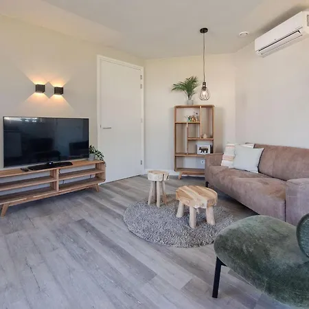 Casa de Férias 2 Bedroom Stunning In *