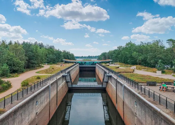 2 Bedroom Stunning In Hébergement de vacances *