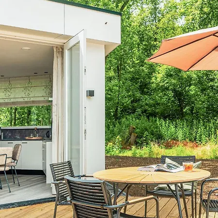 Feriehus 2 Bedroom Stunning In