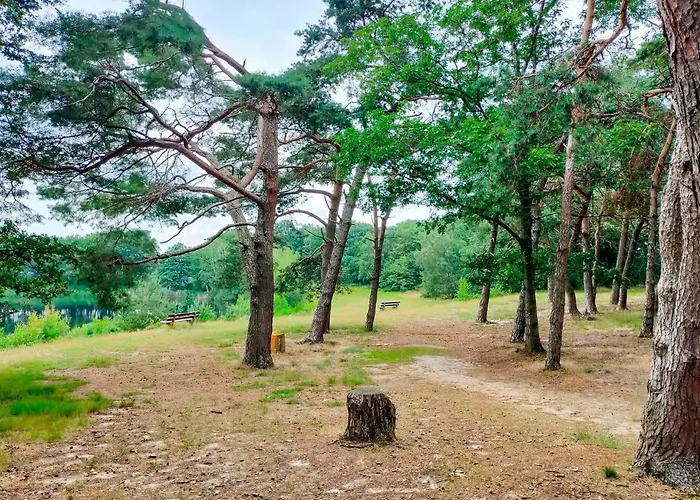 2 Bedroom Stunning In アッフェルデン